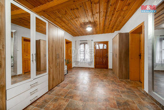 Prodej rodinného domu, 2511 m², Polička - Lezník - 19