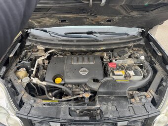 Prodám Nissan X-Trail 4x4 2,0 nafta 110 KW rv 2010 - 19