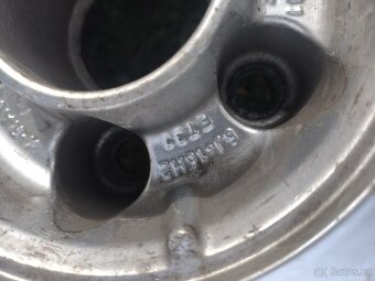 R16 ALU sada orig. Audi A3 5x100 - 19