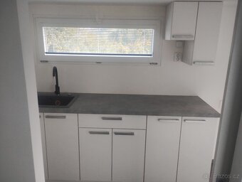 Celoroční mobilní dům 10x3m - 19