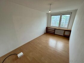 ›Rent-to-own‹ panelový byt 3+1 před rekonstrukcí - 19