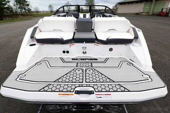 Scarab 215 ID - 19