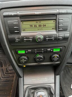 Skoda octavia 2 veskere nahradni dily - 19