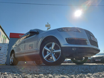 AUDI Q7 TDI S-Line Qauttro Tiptr. ČR - 19