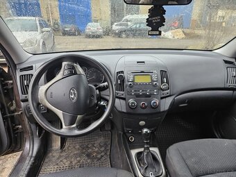 Hyundai i30 CW kombi 1.6d 85kw - 19