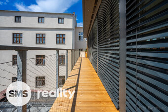 Reprezentativní komerční prostory v centru Opavy - 19