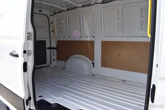 Volkswagen Crafter, 2.0TDi.L2H1.SERVIS VW.DPH - 19