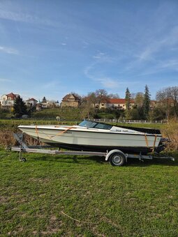 motorový člun Aquaviva Nouvo 6 osob, 4,2L V6 OMC - 19
