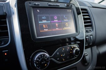 Renault Trafic SpaceClass L2H1 1.6 dCi, 8-Miestny - 19