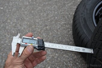 NOVÝ zimní komplet Š.Fabia IV/VW Polo,S.Ibiza-185/65R15 - 19