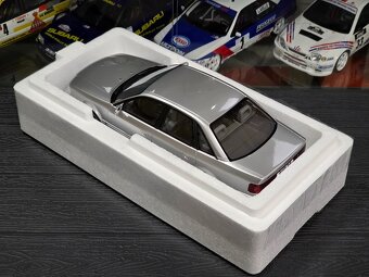 Audi S4 C4 4.2 V8 1993 1:18 OttoMobile - 19