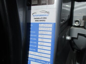 BMW 116d JOY 85kw Automat GPS 04/2014 - 19