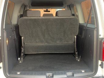 VOLKSWAGEN CADDY MAXI 1,4 Si 7míst 150k HIGHLINE - 19