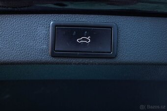 Škoda Octavia Combi 2.0 TDI RS DSG - 19