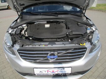 VOLVO XC60 2,4D4 Summum AWD Auto Pano Xen 2014 - 19