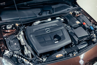 Mercedes A 180 CDI, 2015, kúpené v SR, 1. majiteľ, DPH - 19