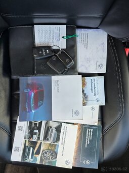 VW MULTIVAN T6.1 BULLI 146kW 4x4 DSG KŮŽE+VIRTUAL+WEBASTO - 19