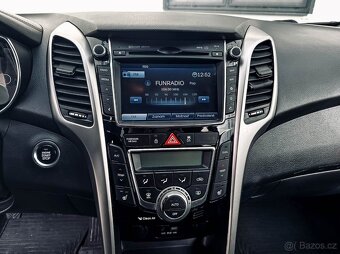 Hyundai i30 CW 1.6 CRDi 136 Style - 19