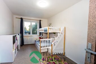 Prodej dvougenerační RD 8+2 se zahradou a garáží, Hořovice, - 19