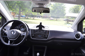 PRODÁM VW E-UP FACELIFT 2021 UNITED BAT 38KWH, DPH - 19