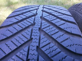 2xObutá celoroční kola GOOD YEAR 205/65 R15  2x 6,5MM - 19