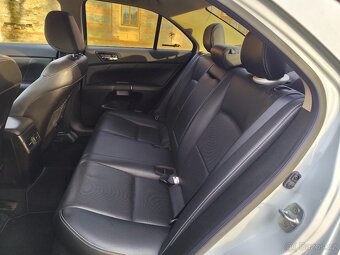 Suzuki Kizashi 2.4, 4x4, automat - 19