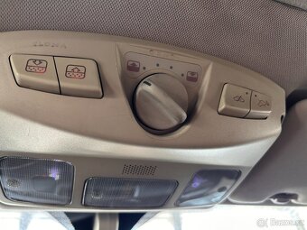 Fiat Croma 1.9 JTD 110kW,KŮŽE,SERVISKA - 19