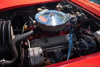 Chevrolet Corvette Stingray 1972 v pěkném stavu - 19