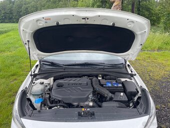 Hyundai i30 85kw 1.6crdi - 19