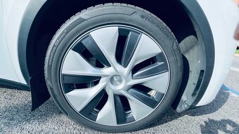 Tesla Y LR AWD, 2023, tazne, DPH, Ryzen, 160 Tkm - 19