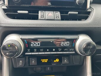 Toyota Rav4, 2.5 Hybrid Black Edition 1.maj - 19