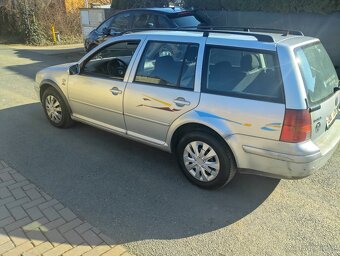 VW Golf 1,9 TDI Variant - 19