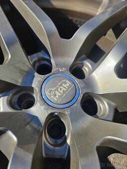 Kompletní kola na AudiQ5 Zimní pneu 255=45R20 - 19