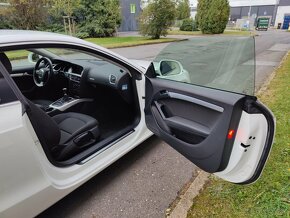 Audi A5 2,0 TFSi / 132 kW / - 19