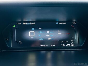Citroën Grand C4 Picasso 2.0HDi AUT 7MÍST KAMERA 1.MAJITEL - 19