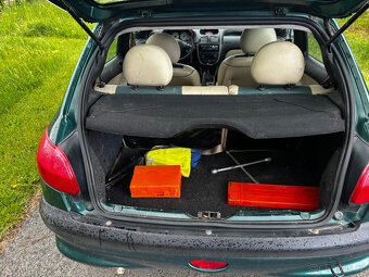 Peugeot 206 1.4i 55kW, ALU, Klima, Kůže, Nová STK - 19