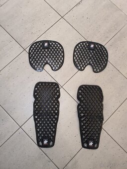 RUKKA GORE-TEX Kvalitní značkové kalhoty na moto Vel 56 - 19
