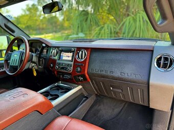 2011 Ford F-350 6.7 V8 PowerStroke | King Ranch - 19