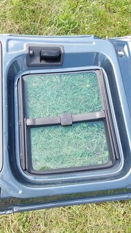 VW CADDY – DVEŘE PRAVÉ ŠEDO-MODRÁ - 19