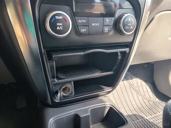 Prodám Suzuki SX4 4x4 1,6 16V 88kw - 19