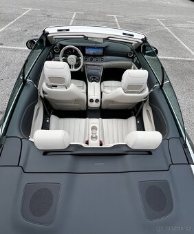 Mercedes E 220d cabrio AMG - 19