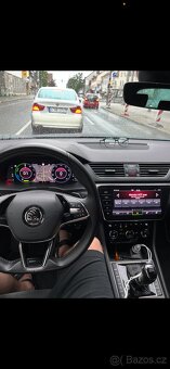 SKODA Superb Sportline 1,4 TSi iV DSG Combi - 19