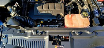 Opel MOKKA 1,4 Turbo 4x4 COSMO Top Stav - 19