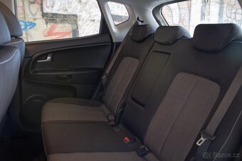 Kia Venga 1.6 CVVT EX A/T - 19