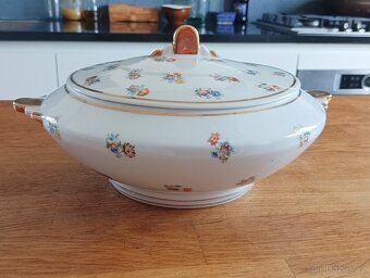 PORCELÁNOVÁ TERINA HÁZENKA LT LIMOGES FRANCIE - 19