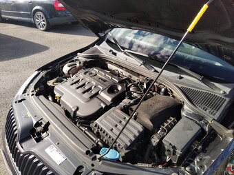 Škoda Octavia RS 2.0TDi -135kw - 19