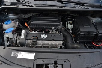 Volkswagen Caddy Life 1.4Mpi 59kw 7míst rok 2009 - 19