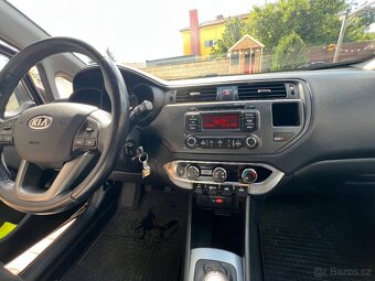 🟤 Kia Rio 1.2 CVVT 62 kW Comfort | 2012 | Najeto 122 000 km - 19