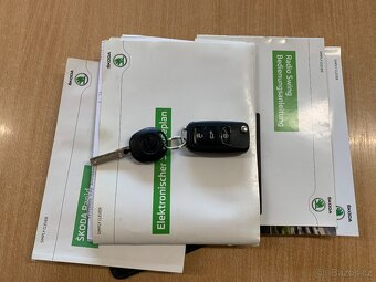 Škoda Rapid SPB 1.2 TSI Ambition r.v.2014 - 19