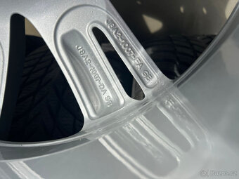 255/50R20 zimní sada kol LAND ROVER RANGE ROVER VELAR - 19